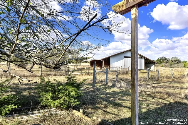 16103 State Highway 16 N Medina, TX 78055